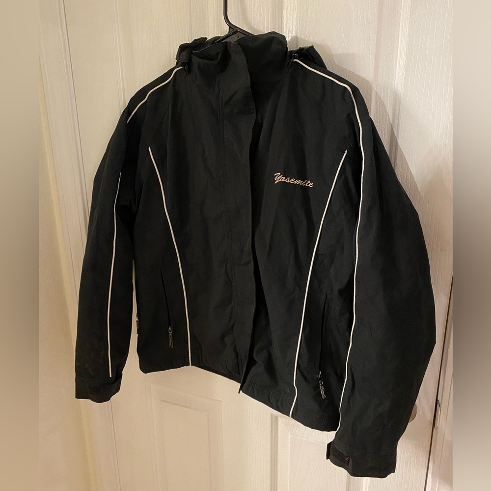 Cheneral Navy Fleece-Lined Water Resistant Jacket (Size L)